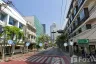 4 Bedroom Commercial for rent in Bang Rak, Bangkok near BTS Charoen Nakhon