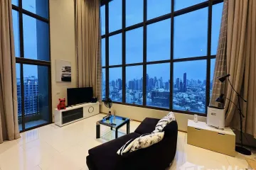 2 Bedroom Condo for rent in The Emporio Place, Khlong Tan, Bangkok near BTS Phrom Phong