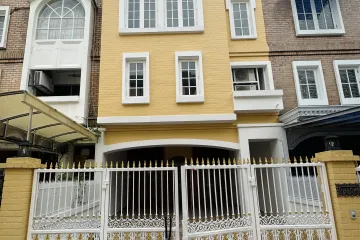 4 Bedroom House for rent in Yenakart Residence, Chong Nonsi, Bangkok near MRT Khlong Toei