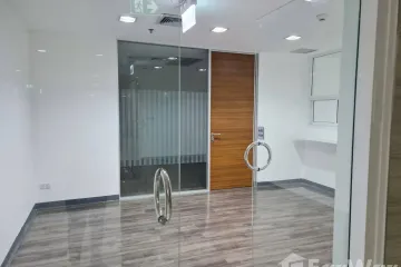 Office for rent in P.S. Tower, Khlong Toei Nuea, Bangkok near MRT Sukhumvit