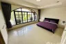 4 Bedroom Townhouse for rent in Moo Baan Chicha Castle, Khlong Toei Nuea, Bangkok near MRT Phetchaburi
