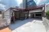 Commercial for rent in Khlong Toei, Bangkok