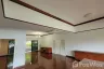 3 Bedroom Condo for rent in Anna Villa, Phra Khanong, Bangkok near BTS Thong Lo