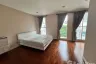 4 Bedroom Townhouse for rent in Baan Klangkrung Thonglor, Khlong Tan Nuea, Bangkok near BTS Thong Lo