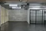 Office for rent in Peterson Sukhumvit 26, Khlong Tan, Bangkok near BTS Phrom Phong