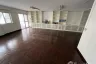 4 Bedroom Townhouse for rent in Khlong Toei, Bangkok
