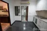 3 Bedroom Apartment for rent in Raintree Village Apartment, Khlong Tan Nuea, Bangkok near BTS Phrom Phong