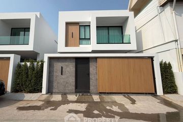 3 Bedroom Villa for rent in Na Kluea, Chonburi