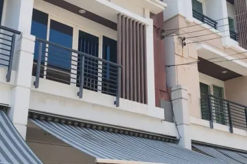 3 Bedroom Townhouse for Sale or Rent in Baan Klang Muang Urbanion Rama 9-Ladprao, Wang Thonglang, Bangkok near MRT Lat Phrao