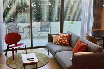 2 Bedroom Condo for rent in Si Phraya, Bangkok near MRT Sam Yan