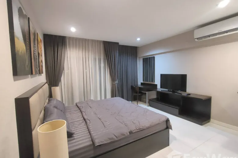1 Bedroom Condo For Rent