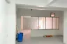 3 Bedroom Commercial for rent in Bang Khlo, Bangkok