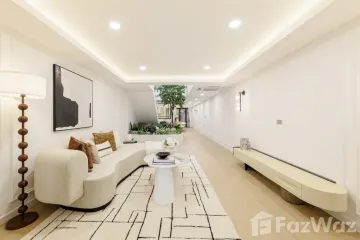 3 Bedroom House for sale in Khlongtan Nivet, Khlong Tan Nuea, Bangkok near Airport Rail Link Ramkhamhaeng