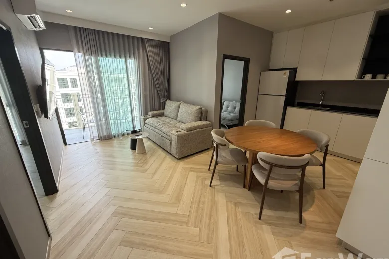2 Bedroom Condo For Rent