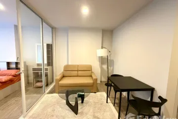 1 Bedroom Condo for rent in Regent Home Bangna, Bang Na, Bangkok near BTS Bang Na