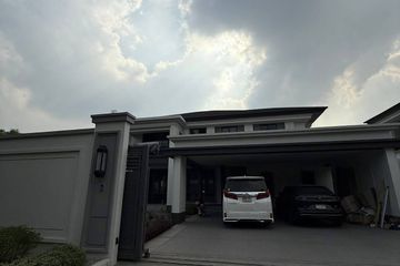 5 Bedroom House for rent in Rise Rama 9, Bang Kapi, Bangkok near MRT Pradit Manutham