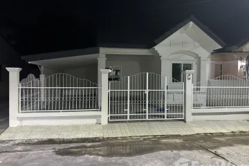 2 Bedroom House for sale in Phuket Villa 3, Wichit, Phuket