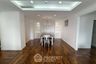 3 Bedroom Condo for rent in Acadamia Grand Tower, Khlong Tan Nuea, Bangkok near BTS Phrom Phong