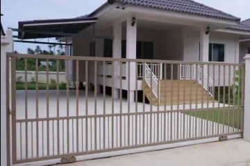 2 Bedroom House for sale in Sam Roi Yot, Prachuap Khiri Khan