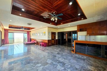 4 Bedroom Condo for sale in Cha am, Phetchaburi