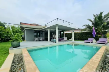 2 Bedroom Villa for sale in Nong Kae, Prachuap Khiri Khan