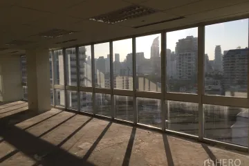 Office for rent in Khlong Tan Nuea, Bangkok