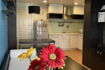 1 Bedroom Condo for sale in Resorta Yen-Akat, Chong Nonsi, Bangkok near MRT Queen Sirikit National Convention Centre