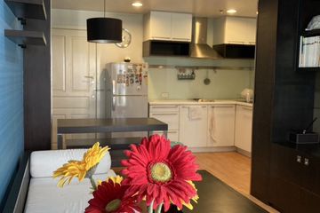 1 Bedroom Condo for sale in Resorta Yen-Akat, Chong Nonsi, Bangkok near MRT Queen Sirikit National Convention Centre