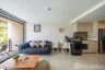 1 Bedroom Condo for sale in SOCIO Reference 61, Khlong Tan Nuea, Bangkok near BTS Ekkamai