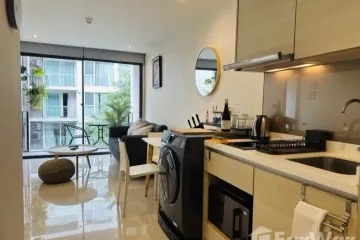 1 Bedroom Condo for sale in SOCIO Reference 61, Khlong Tan Nuea, Bangkok near BTS Ekkamai