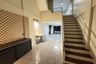 4 Bedroom Townhouse for Sale or Rent in Phlapphla, Bangkok