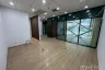 Office for rent in Khlong Toei Nuea, Bangkok near MRT Sukhumvit