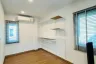 4 Bedroom House for rent in Centro Bangna-Wongwaen, Dokmai, Bangkok