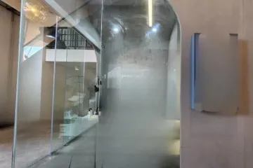 Commercial for rent in Yan Nawa, Bangkok