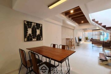 2 Bedroom House for sale in Khlong Tan Nuea, Bangkok near Airport Rail Link Ramkhamhaeng