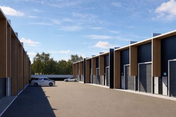 Warehouse / Factory for rent in Racha Thewa, Samut Prakan