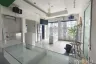 Commercial for rent in Khlong Tan Nuea, Bangkok