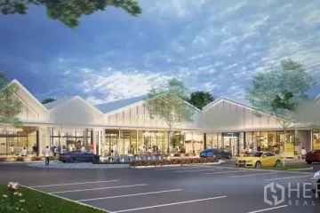 Commercial for rent in Khlong Tan Nuea, Bangkok