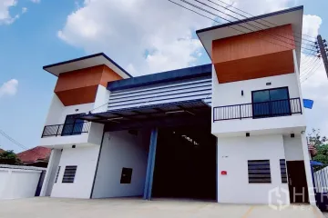 Warehouse / Factory for rent in Lat Sawai, Pathum Thani