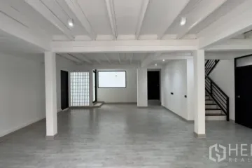 3 Bedroom House for rent in Suan Luang, Bangkok near Airport Rail Link Ramkhamhaeng