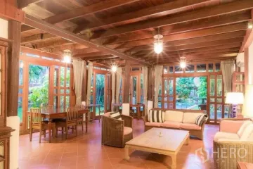 5 Bedroom House for rent in Bang Chak, Bangkok