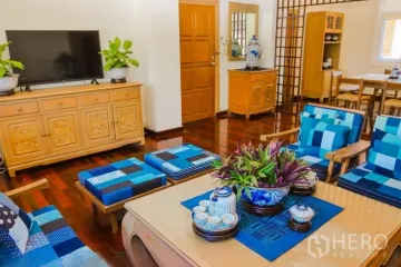 3 Bedroom Warehouse / Factory for rent in Lumpini, Bangkok near BTS Ratchadamri