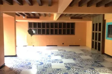 Warehouse / Factory for rent in Khlong Tan Nuea, Bangkok near BTS Phrom Phong