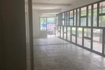 Warehouse / Factory for rent in Khlong Tan Nuea, Bangkok near BTS Thong Lo