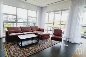 4 Bedroom Warehouse / Factory for rent in Phra Khanong Nuea, Bangkok near BTS Ekkamai