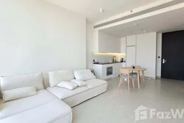 1 Bedroom Condo for rent in Tait Sathorn 12, Silom, Bangkok near BTS Saint Louis