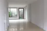 2 Bedroom Townhouse for rent in Venice Di Iris Watcharapon, Tha Raeng, Bangkok