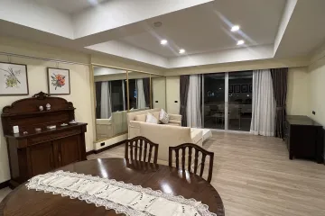 2 Bedroom Condo for rent in Newton Tower, Khlong Toei, Bangkok near BTS Nana