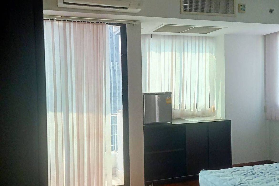 Watthana, Bangkok - Photo 2