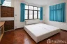 3 Bedroom House for sale in Somdet Chao Phraya, Bangkok near BTS Prajadhipok